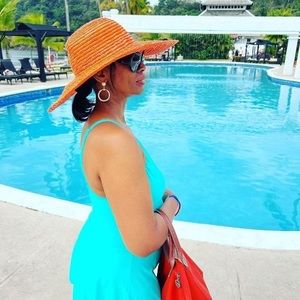 Meet your Posher, Martine